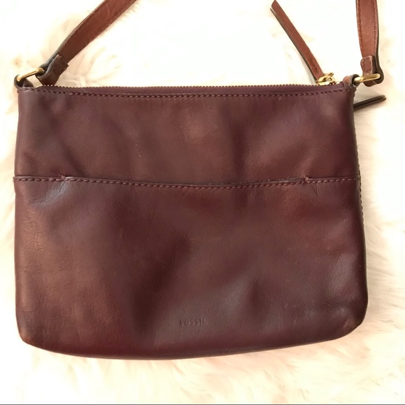 Fossil Burgundy Leather Purse with Brown Strap - Picture 2 of 9